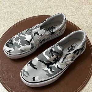 Women’s Slip On Camo Vans